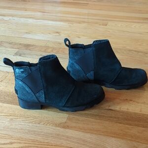 Sorel Black Suede Ankle Boots